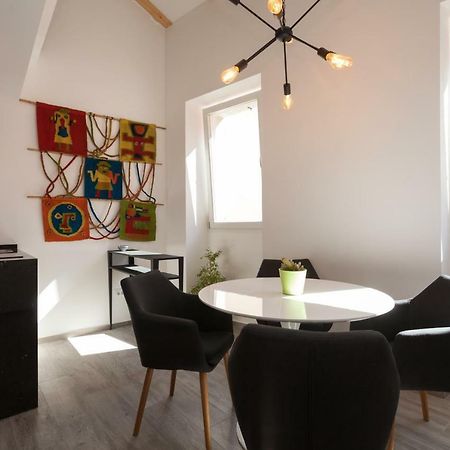 Apartments Stube 4 ロヴィニ エクステリア 写真
