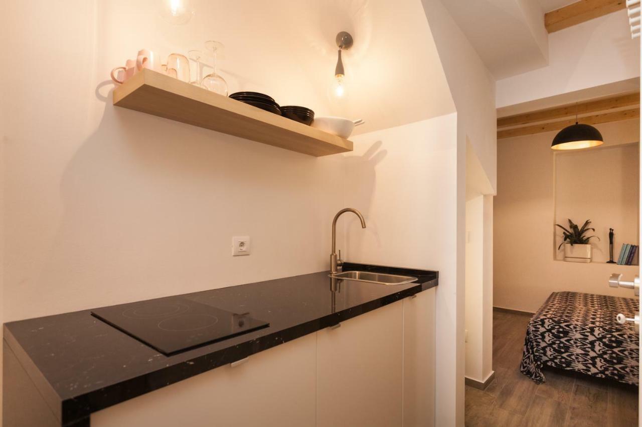 Apartments Stube 4 ロヴィニ エクステリア 写真