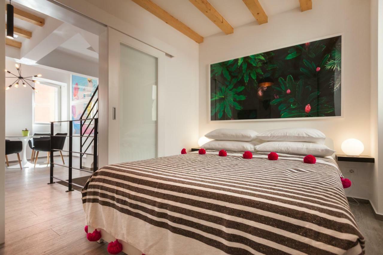 Apartments Stube 4 ロヴィニ エクステリア 写真