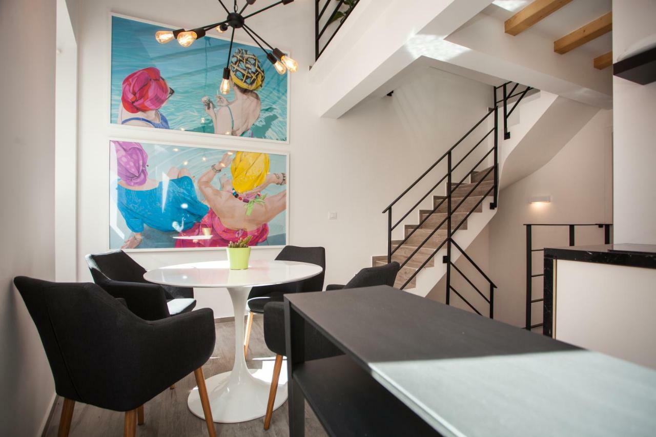 Apartments Stube 4 ロヴィニ エクステリア 写真